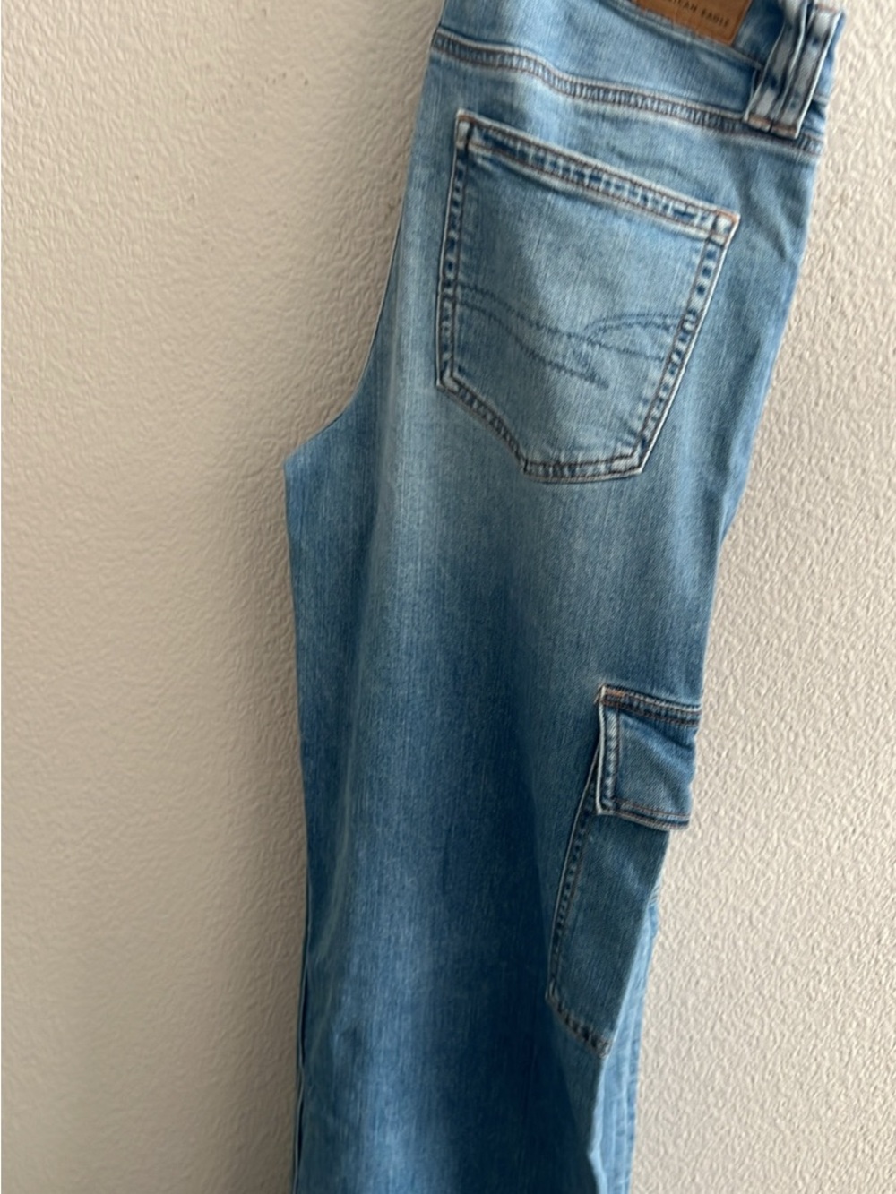 American Eagle Outfitters Light Blue Relaxed Cargo Jeans